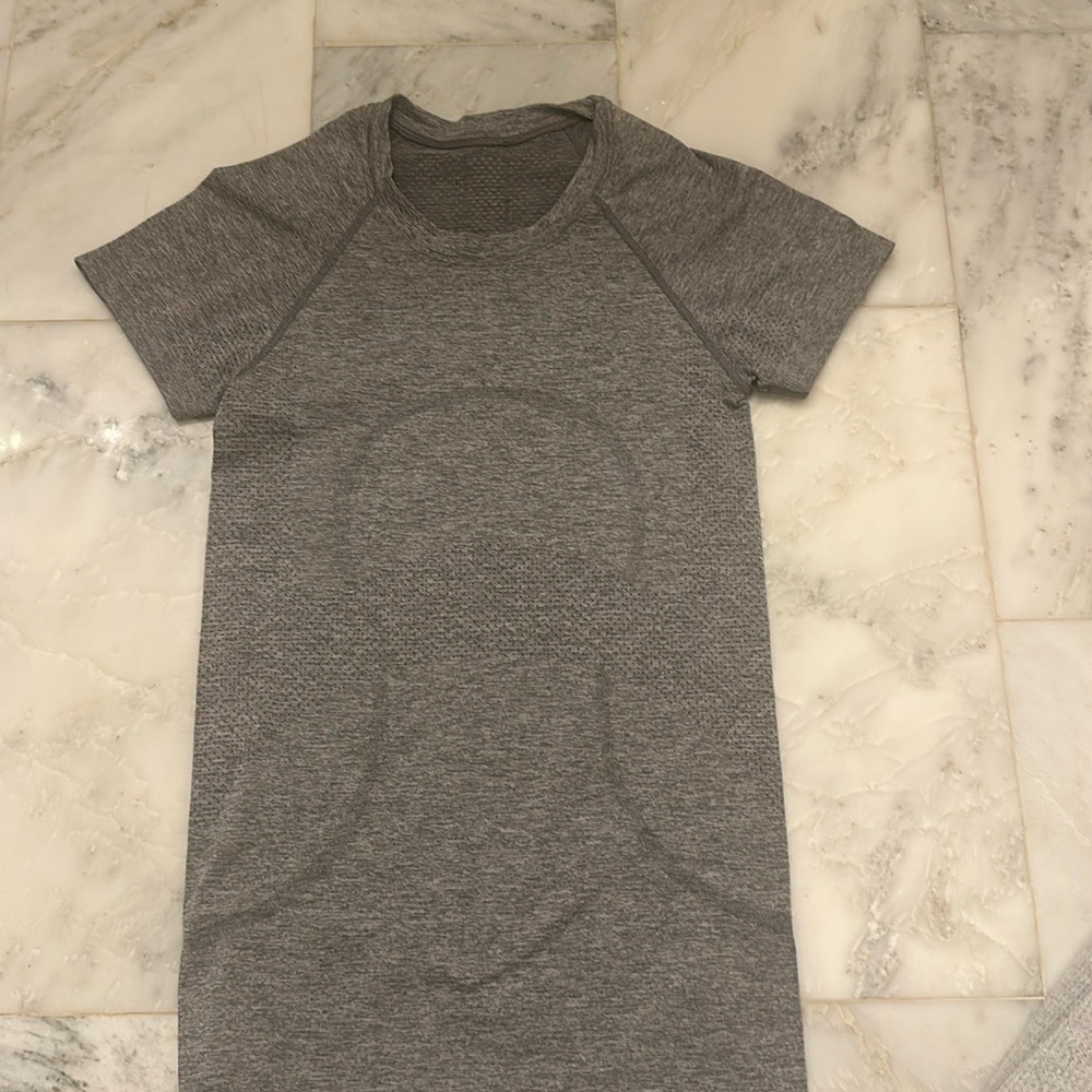 Lululemon Run Swifty Tech